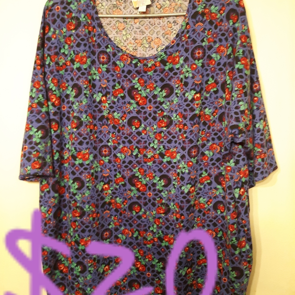 Lularoe tunic